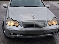 Gebraucht Mercedes C220 Elegance 143 PS (105 kW) 2001 Limousine