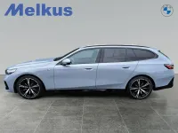 Gebraucht BMW 520 M Sport 197 PS (144 kW) 2024 Grau Kombi