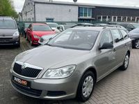 gebraucht Skoda Octavia Combi Active 1.6 TDI*KLIMA*1.HAND*