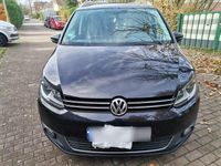 Gebraucht VW Touran Cup 143 PS (105 kW) 2015 Schwarz Van / Kleinbus