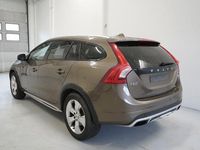 Gebraucht Volvo V60 CC Momentum 190 PS (139 kW) 2016 Kombi