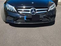 Gebraucht Mercedes C180 Avantgarde 156 PS (114 kW) 2018 Schwarz Limousine