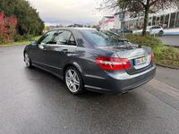 Gebraucht Mercedes E350 AMG 231 PS (169 kW) 2009 Grau Limousine