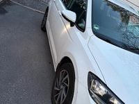 Gebraucht VW Touran 2018 Weiß Van / Kleinbus