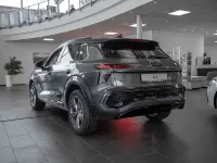 Gebraucht Audi Q3 Sport 150 PS (110 kW) 2026 Daytonagrau perleffekt SUV