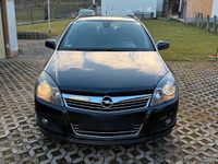 Gebraucht Opel Astra 115 PS (84 kW) 2009 Schwarz Kombi