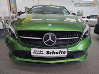 Gebraucht Mercedes A220 Urban 177 PS (130 kW) 2015 Elbanitgrün Limousine