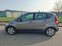 Gebraucht Mercedes A160 95 PS (69 kW) 2009 Grau Limousine