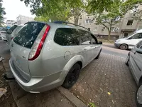 Gebraucht Ford Focus 109 PS (80 kW) 2008 Silber Limousine