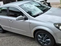 Gebraucht Opel Astra 105 PS (77 kW) 2004 Silber Limousine