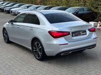 Gebraucht Mercedes A200 163 PS (119 kW) 2023 Iridiumsilber Limousine