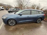 Gebraucht Ford Focus Titanium 155 PS (114 kW) 2023 Blau Limousine