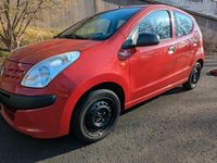 Gebraucht Nissan Pixo 68 PS (50 kW) 2010 Rot Kleinwagen