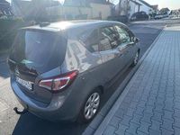 Gebraucht Opel Meriva Innovation 140 PS (102 kW) 2017 Beige Van / Kleinbus