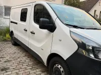 Gebraucht Opel Vivaro 125 PS (91 kW) 2017 Weiß Van / Kleinbus