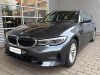 Gebraucht BMW 318 Sport Line 150 PS (110 kW) 2021 Mineralgrau metallic Kombi