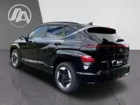 Gebraucht Hyundai Kona Trend 160 kW (218 PS) 2025 Abyss black SUV