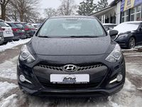 Gebraucht Hyundai i30 Classic 99 PS (72 kW) 2013 Schwarz Coupé
