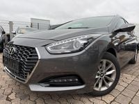 Gebraucht Hyundai i40 Space 136 PS (100 kW) 2019 Grau Limousine