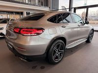 Gebraucht Mercedes GLC300 AMG 259 PS (190 kW) 2019 Mojavesilber Coupé
