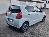 Gebraucht Suzuki Alto 68 PS (50 kW) 2012 Weiß Kleinwagen