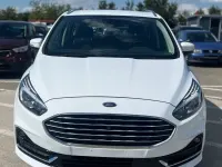 Gebraucht Ford S-MAX Titanium 150 PS (110 kW) 2022 Weiß Van / Kleinbus