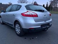 Gebraucht Renault Mégane 110 PS (80 kW) 2009 Silber Limousine