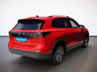Second-hand VW Tiguan Goal 150 CP (110 kW) 2025 Roșu SUV