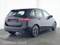 Gebraucht Mercedes B200 Progressive 163 PS (119 kW) 2024 Nachtschwarz  unilack Kleinwagen