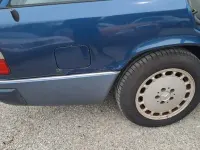 Second-hand Mercedes E300 220 CP (161 kW) 1990 Albastru Berlinǎ