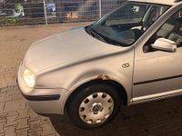 Gebraucht VW Golf IV 101 PS (74 kW) 2006 Silber Kombi