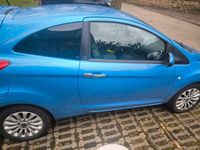 Gebraucht Ford Ka Titanium 73 PS (53 kW) 2015 Blau Kleinwagen