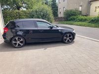 Gebraucht BMW 116 116 PS (85 kW) 2010 Schwarz Kleinwagen