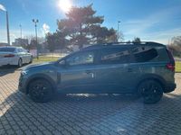 Neu Dacia Jogger Extreme 101 PS (74 kW) 2025 Grün Van / Kleinbus