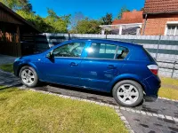 Gebraucht Opel Astra 105 PS (77 kW) 2006 Blau Limousine