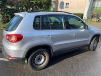 Gebraucht VW Tiguan 140 PS (102 kW) 2007 Silber SUV