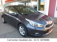 Gebraucht Kia Ceed Attract 99 PS (72 kW) 2013 Grau Kleinwagen