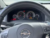 Gebraucht Opel Vectra Cosmo 140 PS (102 kW) 2006 Silber Limousine