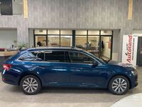 Gebraucht Skoda Superb Style 150 PS (110 kW) 2022 Blau Kombi
