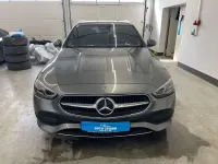 Gebraucht Mercedes C220 Avantgarde 197 PS (144 kW) 2024 Selenitgrau  metalliclack Kombi