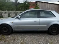 Gebraucht Audi A3 Attraction 150 PS (110 kW) 2000 Silber Kleinwagen