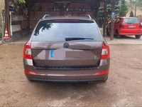 Gebraucht Skoda Octavia 194 PS (142 kW) 2016 Braun Kleinwagen