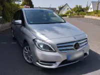 Gebraucht Mercedes B180 109 PS (80 kW) 2012 Silber Kleinwagen