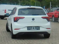 Gebraucht VW Polo Move 80 PS (58 kW) 2024 Weiß Kleinwagen