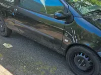 Second-hand Renault Twingo 75 CP (55 kW) 2007 Negru Hatchback