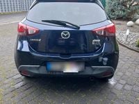 Gebraucht Mazda 2 105 PS (77 kW) 2015 Blau Kleinwagen