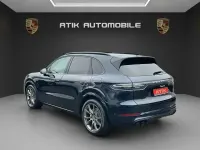 Gebraucht Porsche Cayenne 340 PS (250 kW) 2018 Moonlightblue metallic (metallic) SUV