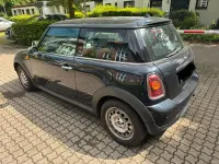 Käytetty Mini Cooper 70 HP (51 kW) 2008 Musta Viistoperä