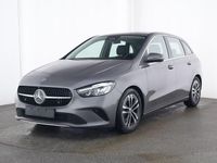 Gebraucht Mercedes B200 Advanced 163 PS (119 kW) 2025 Lack mountaingrau Van / Kleinbus