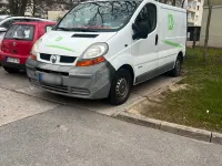 Gebraucht Renault Trafic 100 PS (73 kW) 2004 Weiß Van / Kleinbus